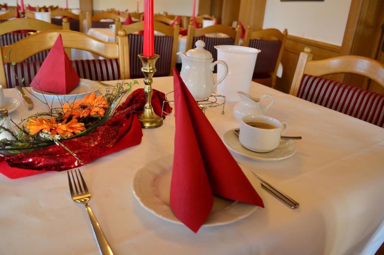 Hotel Landgasthof Kranz Хюфинген Экстерьер фото